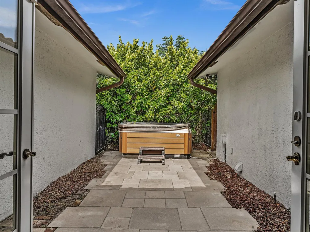 898 Azalea Street Boca Raton, FL 33486