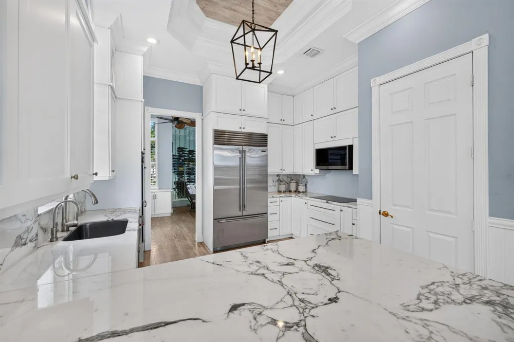 2814 Marina Circle Lighthouse Point, FL 33064