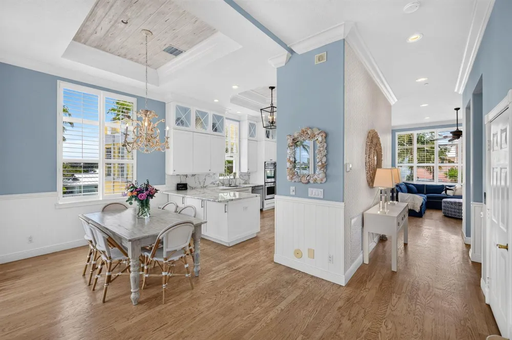 2814 Marina Circle Lighthouse Point, FL 33064