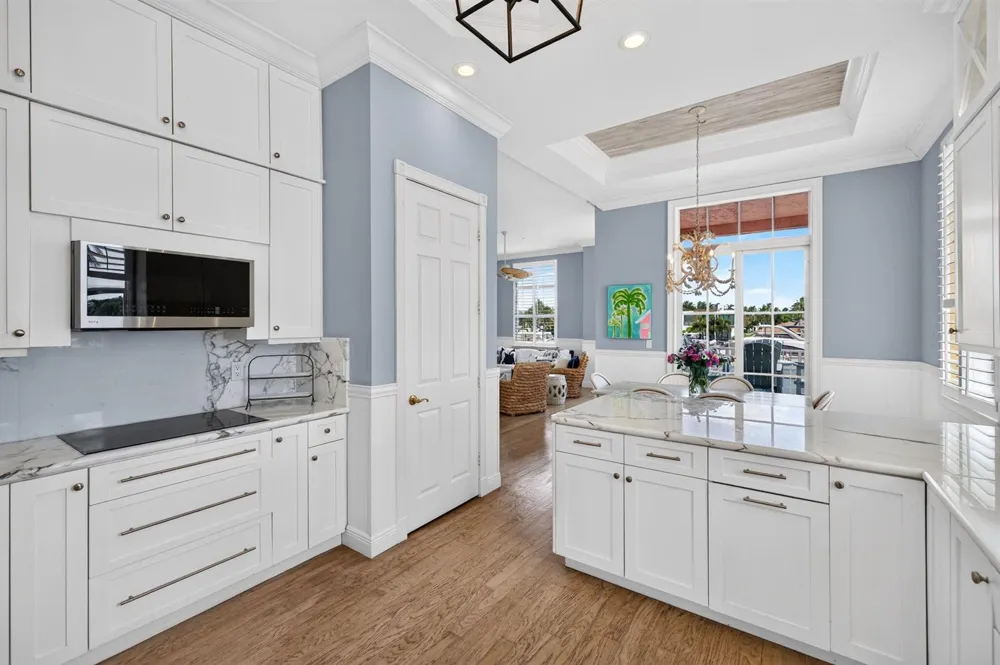 2814 Marina Circle Lighthouse Point, FL 33064