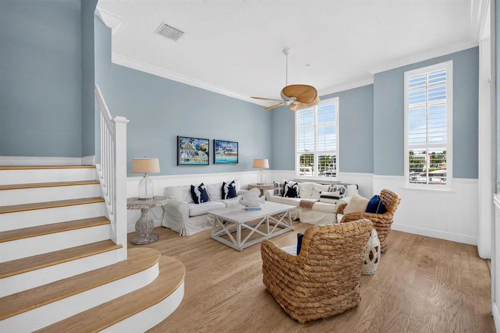 2814 Marina Circle Lighthouse Point, FL 33064