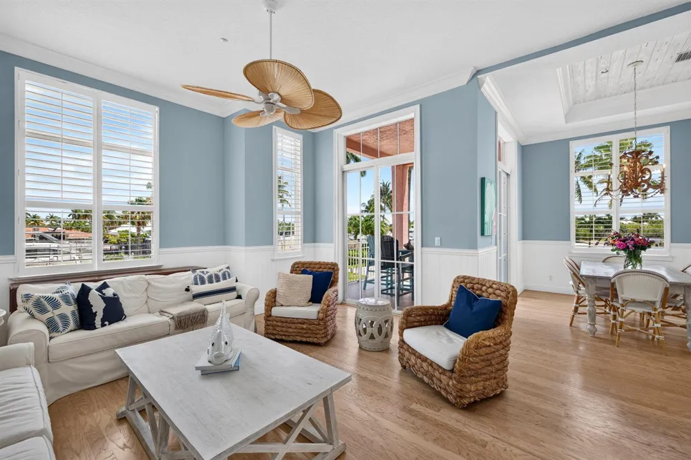 2814 Marina Circle Lighthouse Point, FL 33064