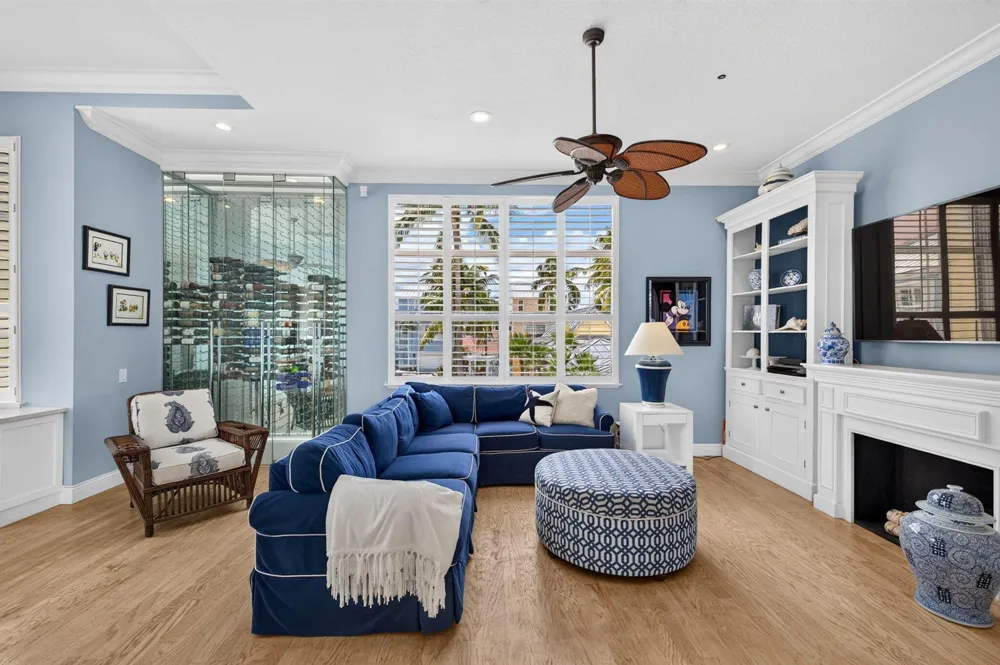 2814 Marina Circle Lighthouse Point, FL 33064
