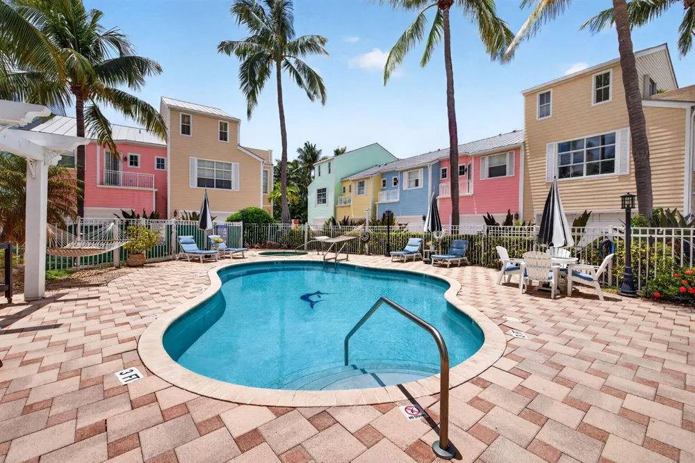 2814 Marina Circle Lighthouse Point, FL 33064