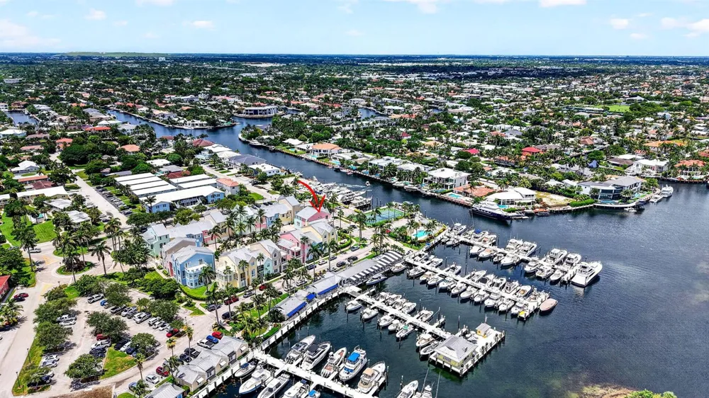 2814 Marina Circle Lighthouse Point, FL 33064