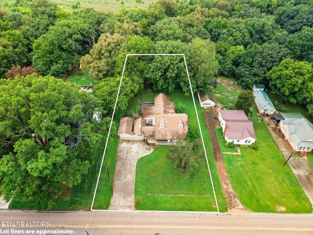 679 N Wright Rd Alcoa, TN 37701