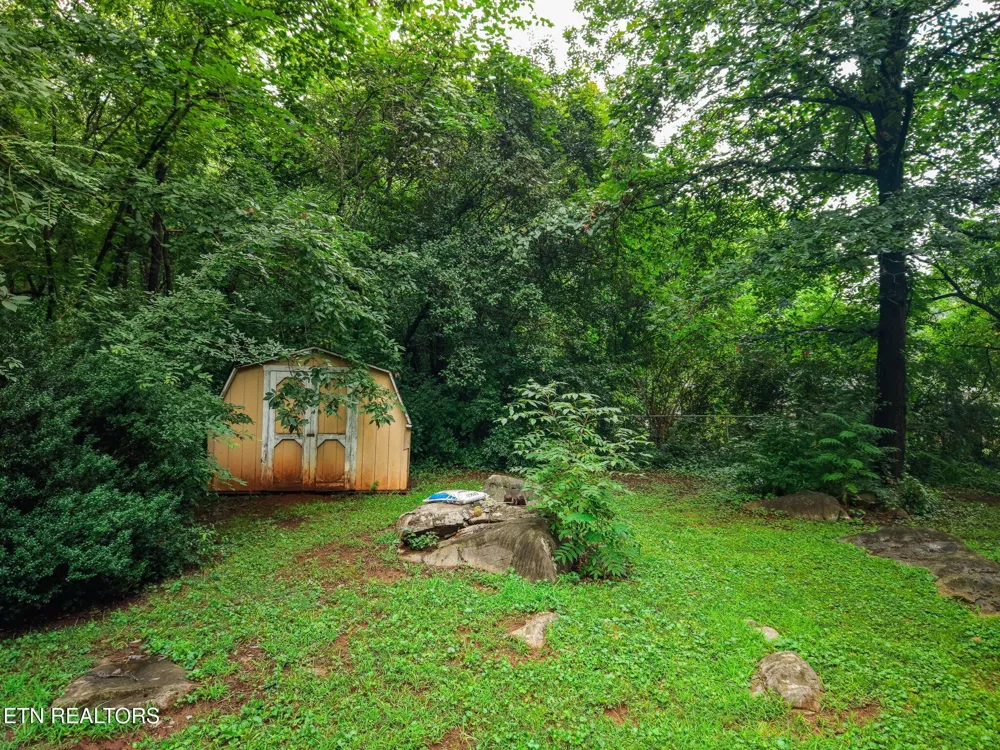 679 N Wright Rd Alcoa, TN 37701