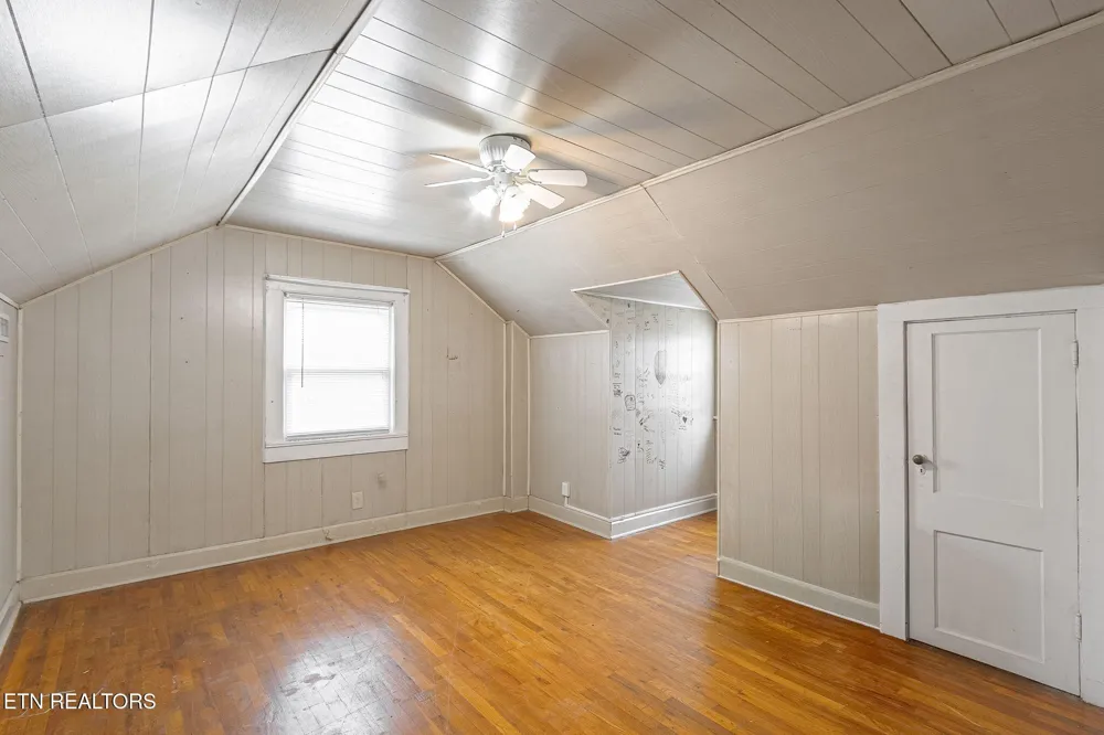 679 N Wright Rd Alcoa, TN 37701