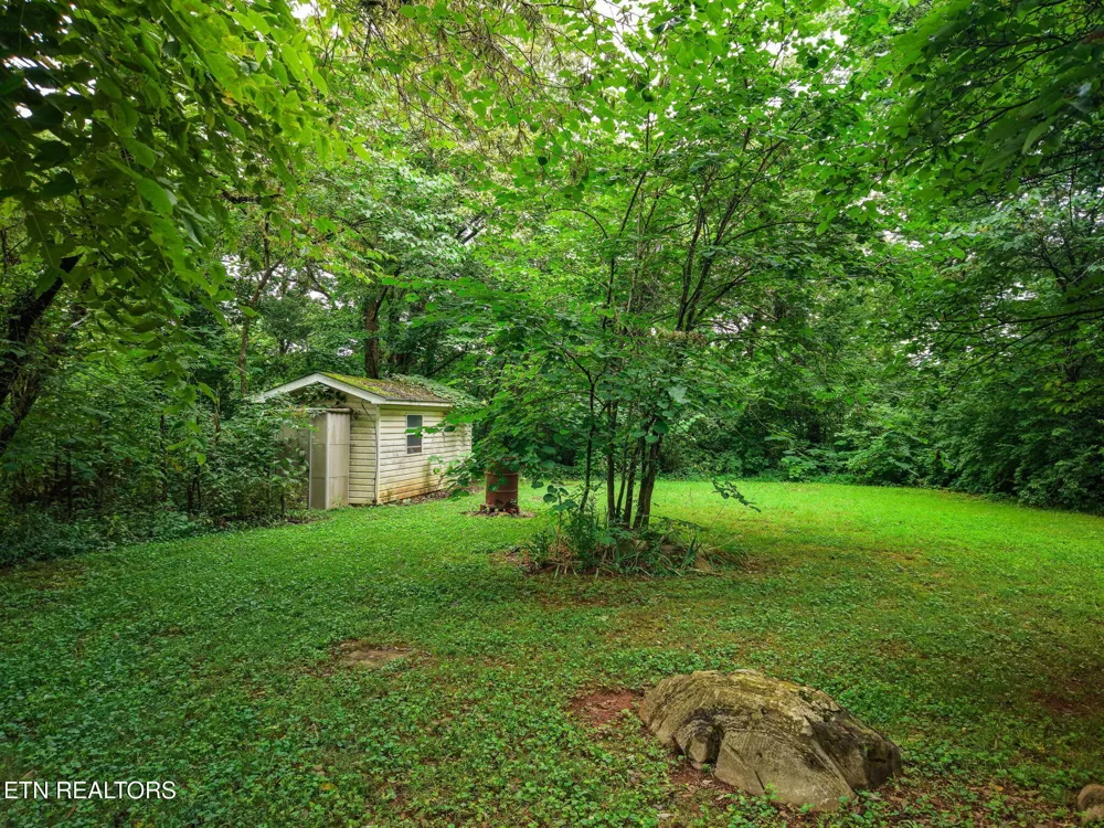 679 N Wright Rd Alcoa, TN 37701