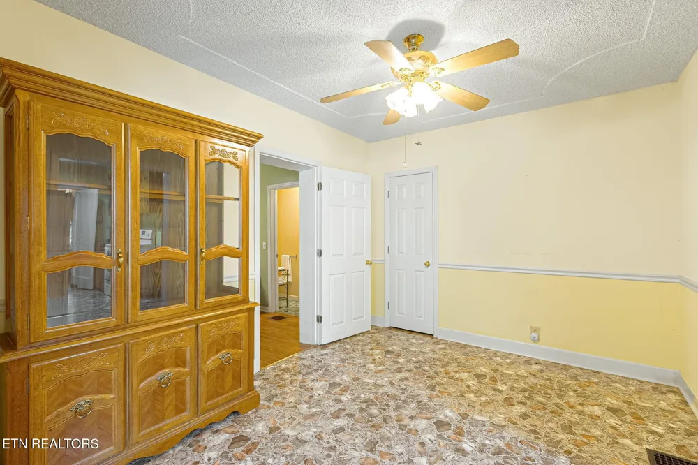 679 N Wright Rd Alcoa, TN 37701