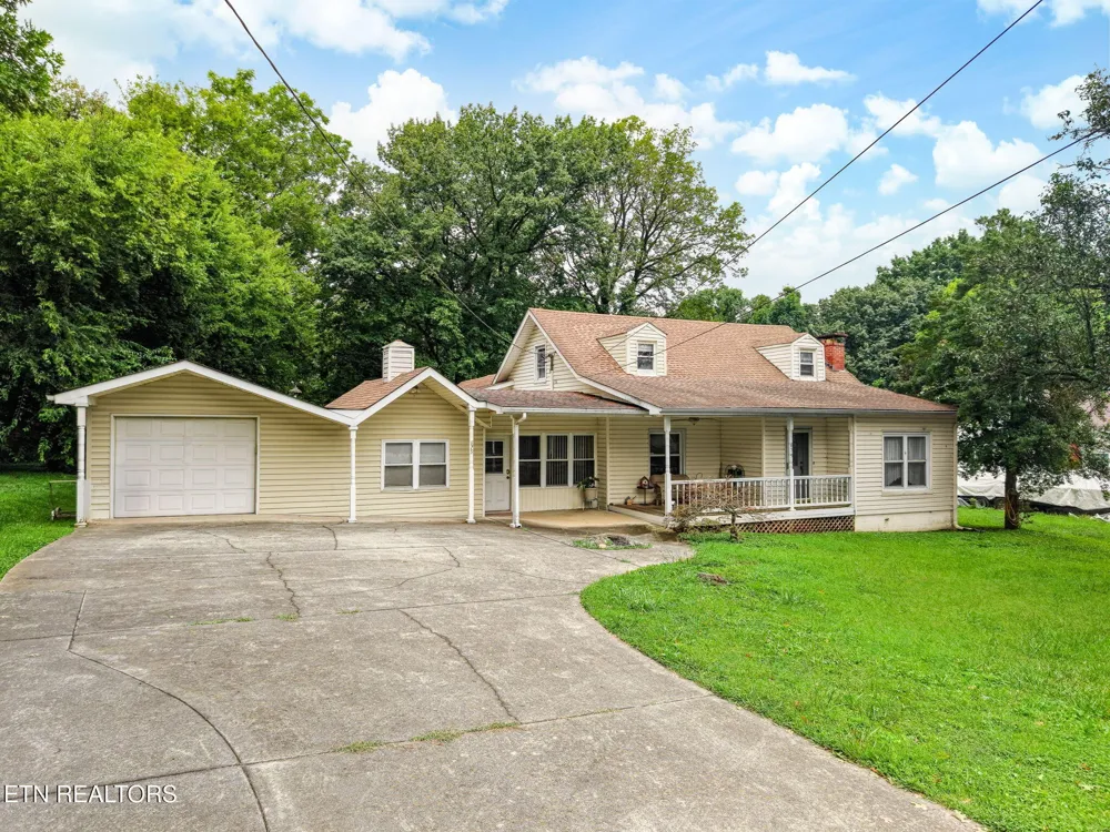 679 N Wright Rd Alcoa, TN 37701