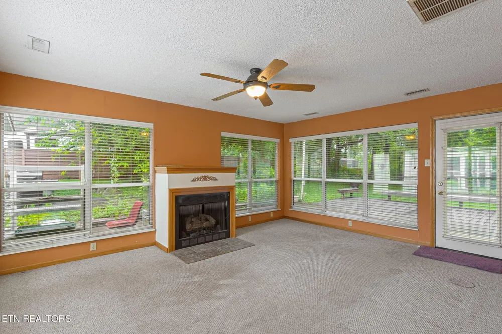 679 N Wright Rd Alcoa, TN 37701