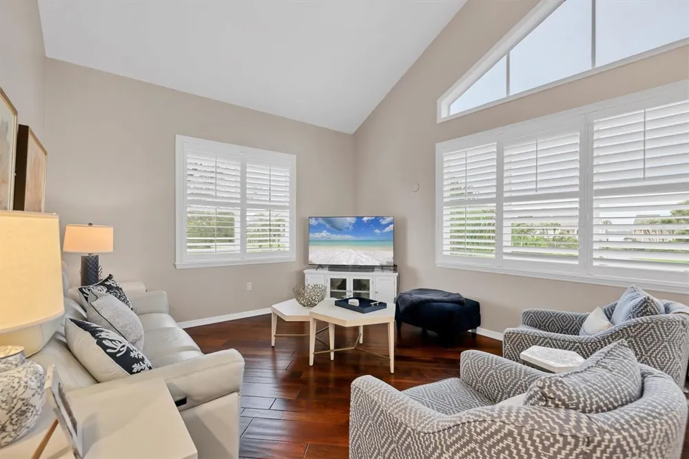 92 TIDY ISLAND BOULEVARD Bradenton, FL 34210