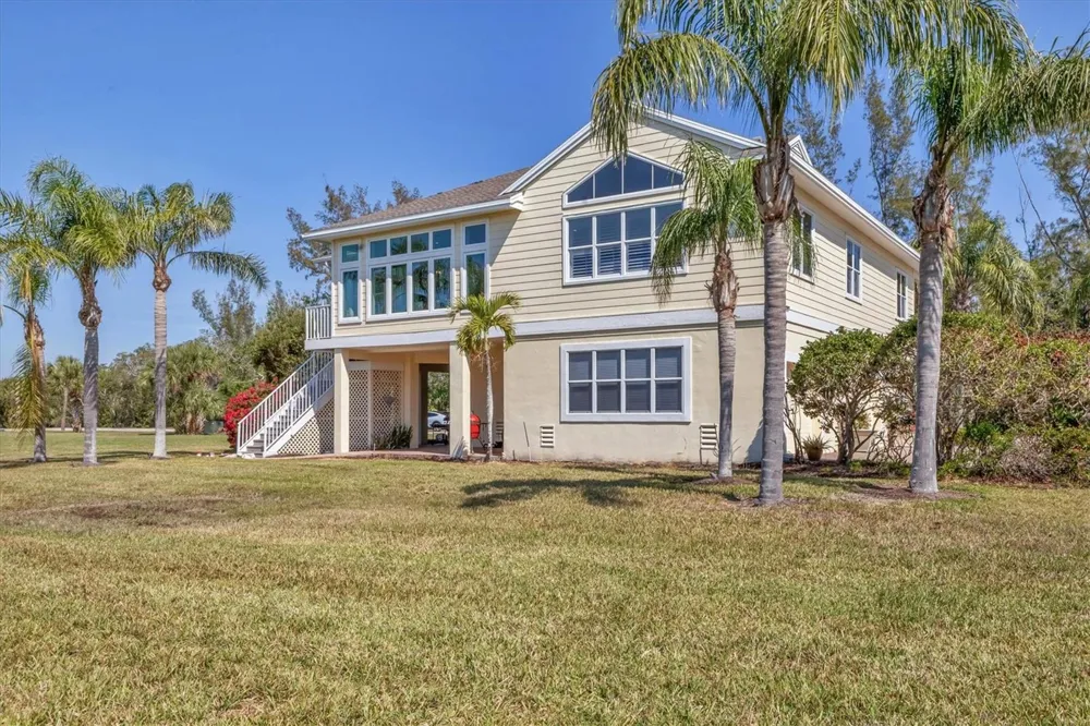 92 TIDY ISLAND BOULEVARD Bradenton, FL 34210