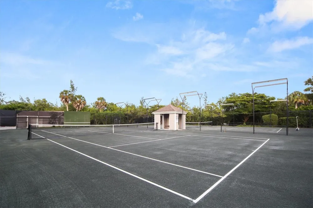 92 TIDY ISLAND BOULEVARD Bradenton, FL 34210