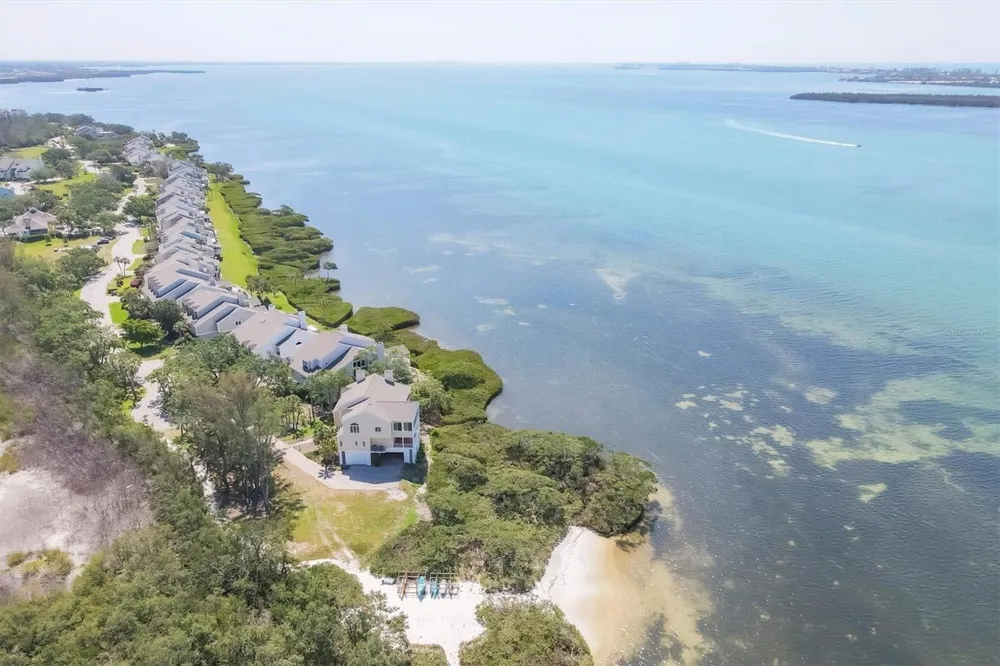 92 TIDY ISLAND BOULEVARD Bradenton, FL 34210