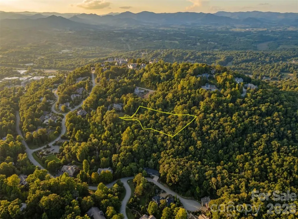 18 Keeping Kyle Crossing Asheville, NC 28804