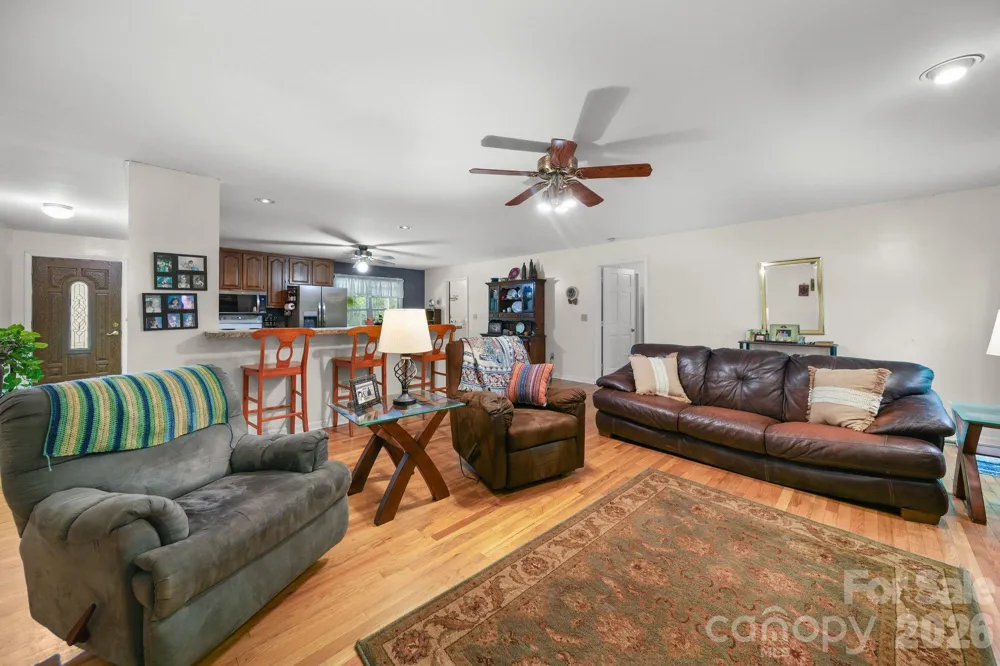 832 Old Cedar Circle York, SC 29745