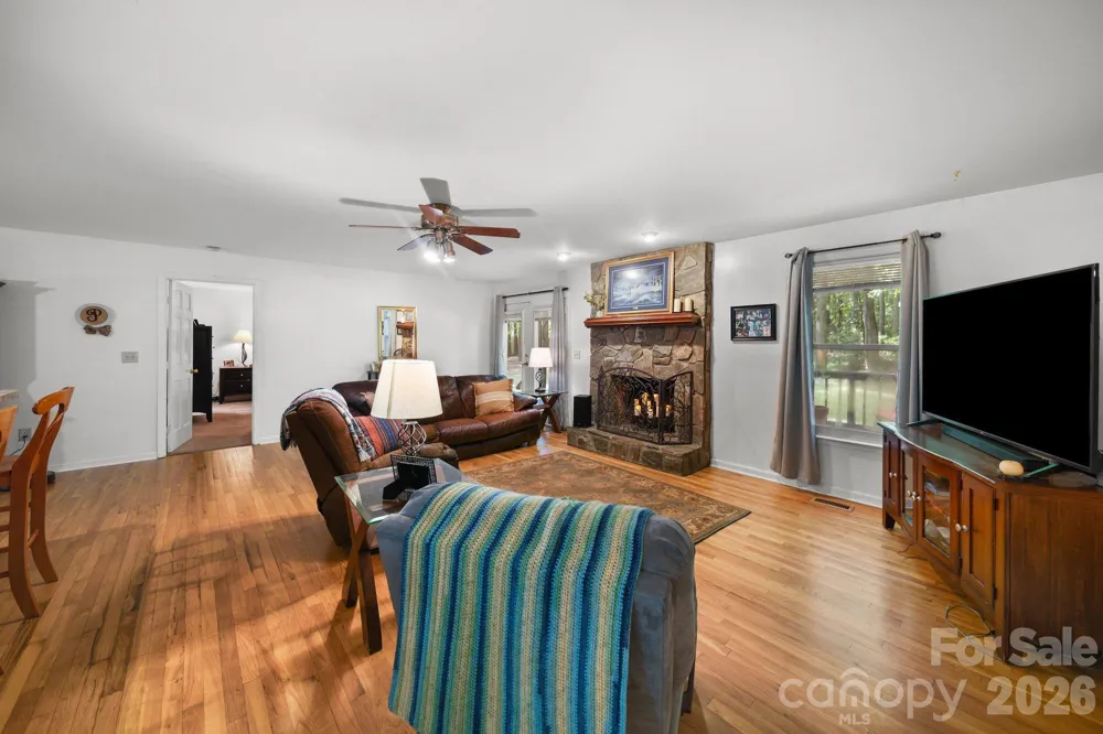 832 Old Cedar Circle York, SC 29745