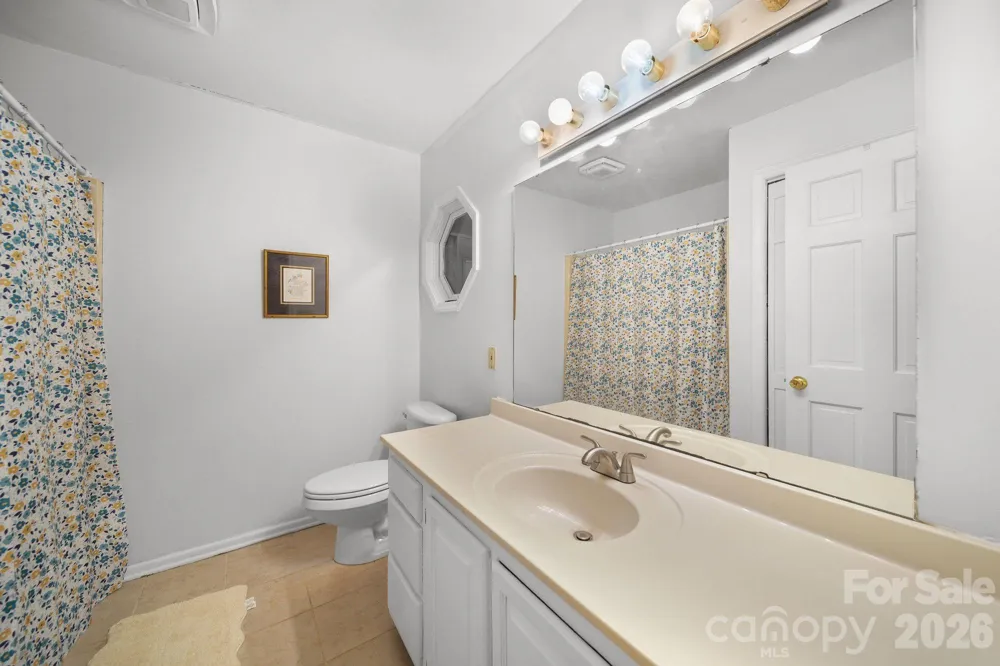 832 Old Cedar Circle York, SC 29745