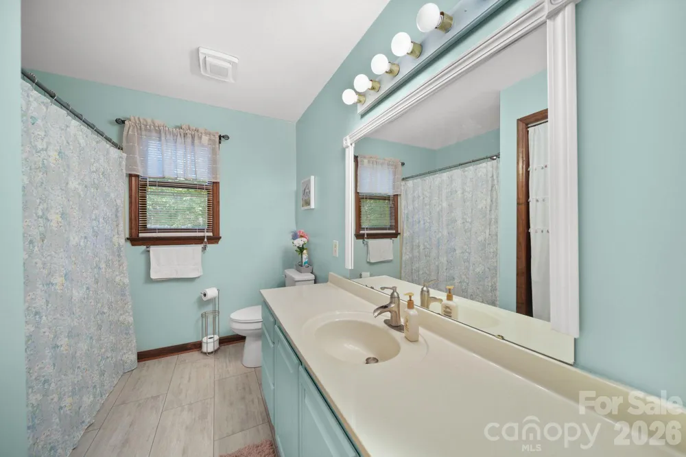 832 Old Cedar Circle York, SC 29745