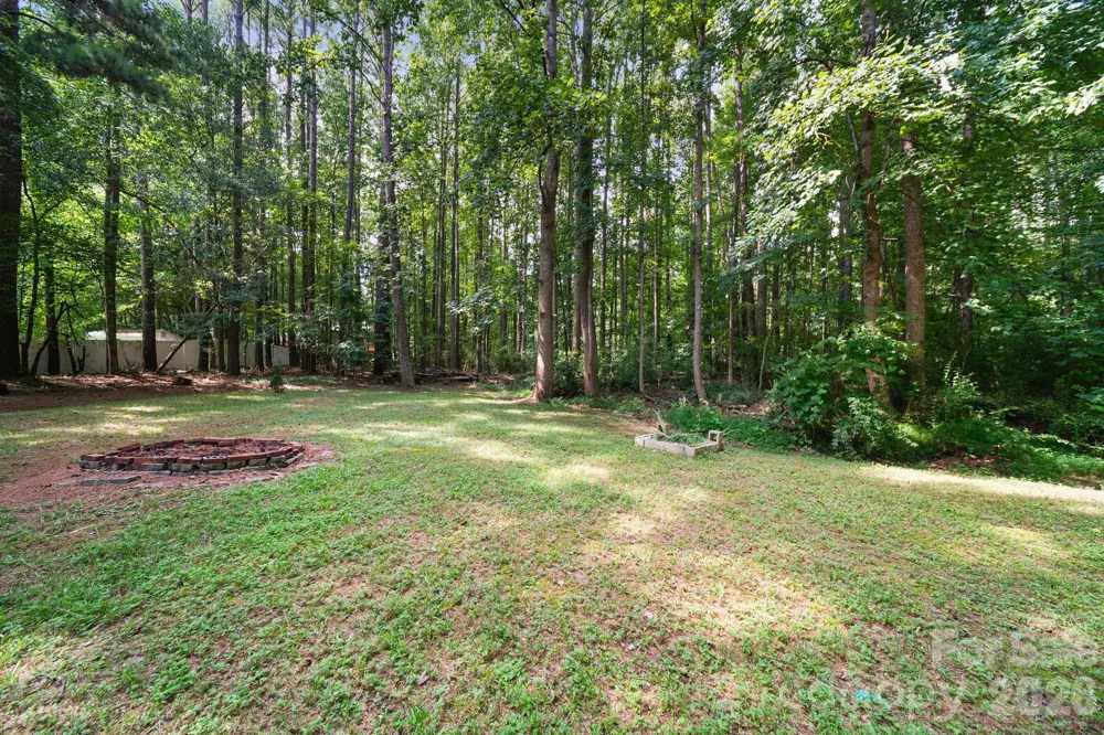 832 Old Cedar Circle York, SC 29745