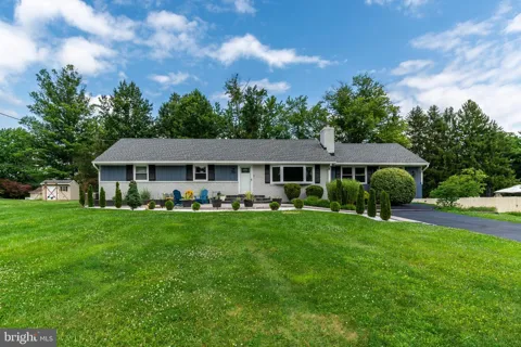 6 MORNINGSIDE DRIVE