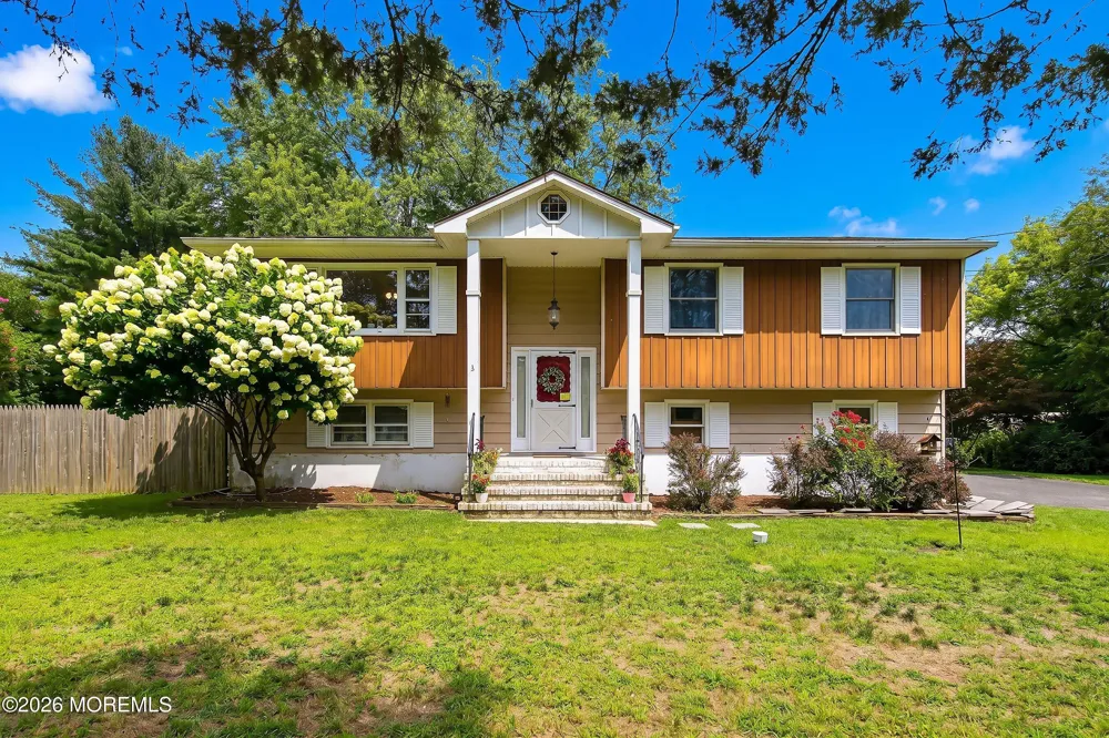81 Ford Road Howell, NJ 07731