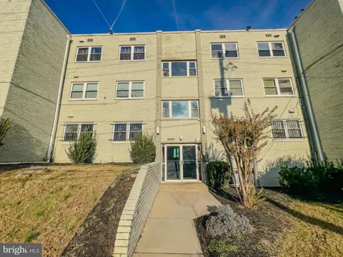 4810 QUARLES STREET NE #201