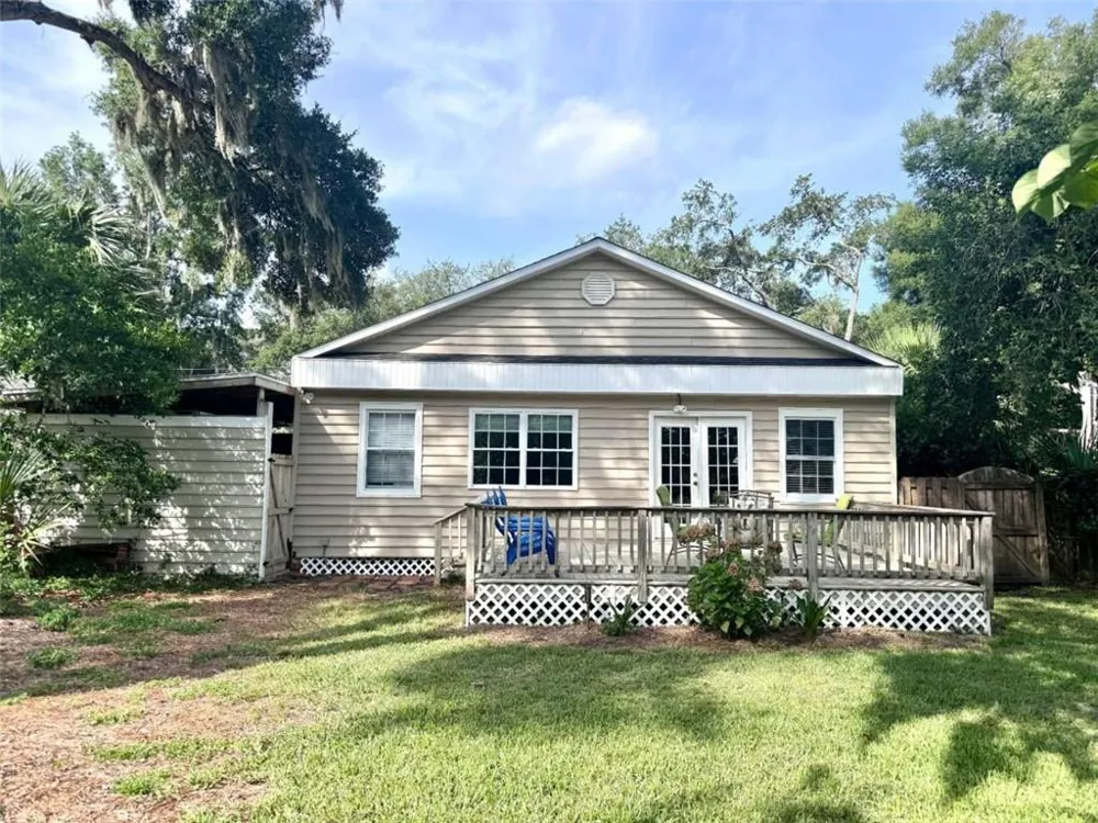48 Maxwell Avenue St. Simons, GA 31522