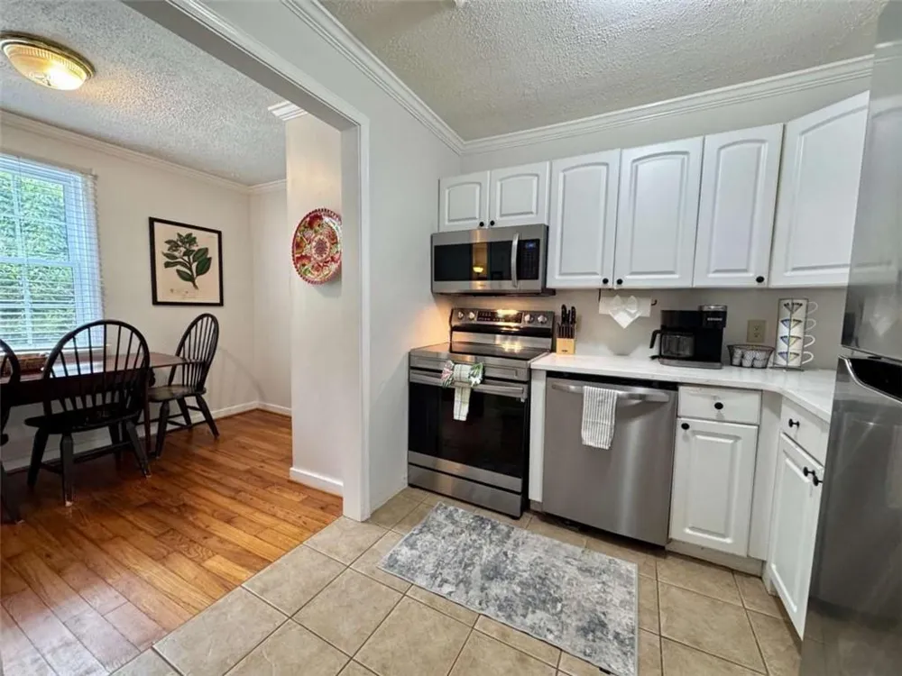 48 Maxwell Avenue St. Simons, GA 31522