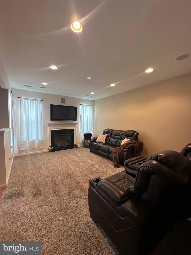 110 SANSOM LANE Deptford, NJ 08096
