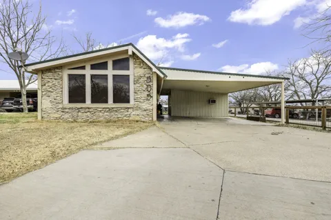 505 Alexander Road