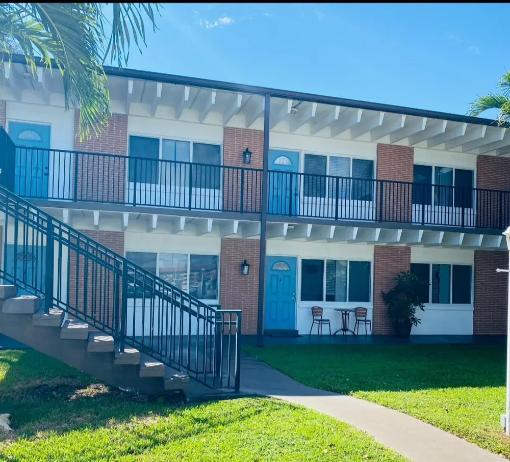 124 Yacht Club Drive #1 North Palm Beach, FL 33408