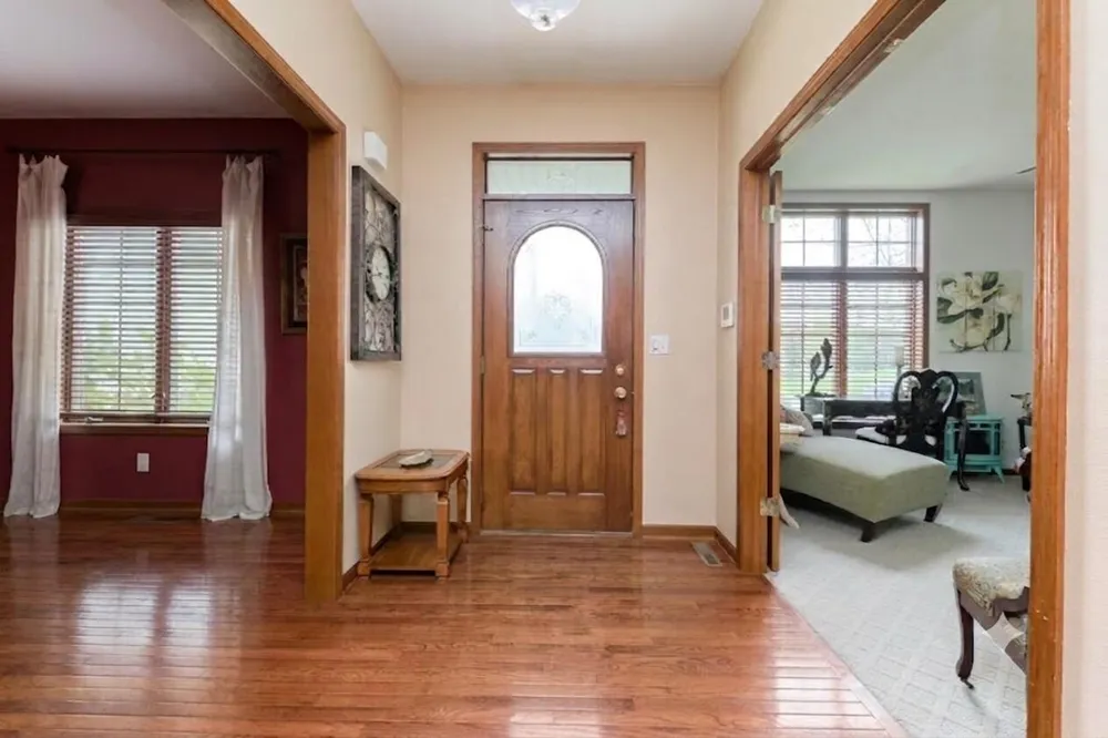 91 Country Hills Marshall, MI 49068
