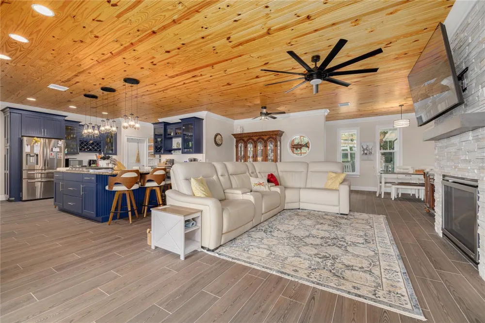 25198 LILY PAD LANE Brooksville, FL 34602
