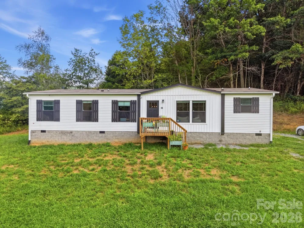 526 Cane River School Road Burnsville, NC 28714
