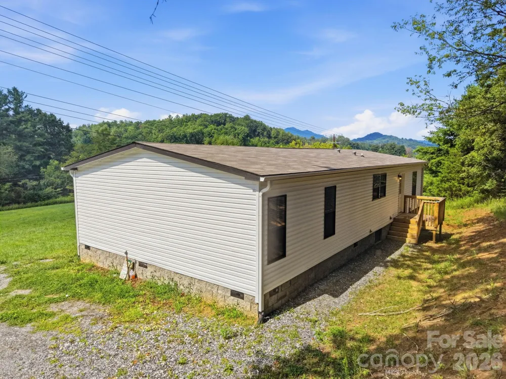 526 Cane River School Road Burnsville, NC 28714