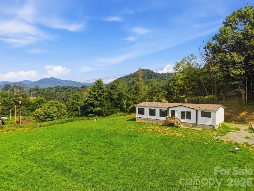 526 Cane River School Road Burnsville, NC 28714