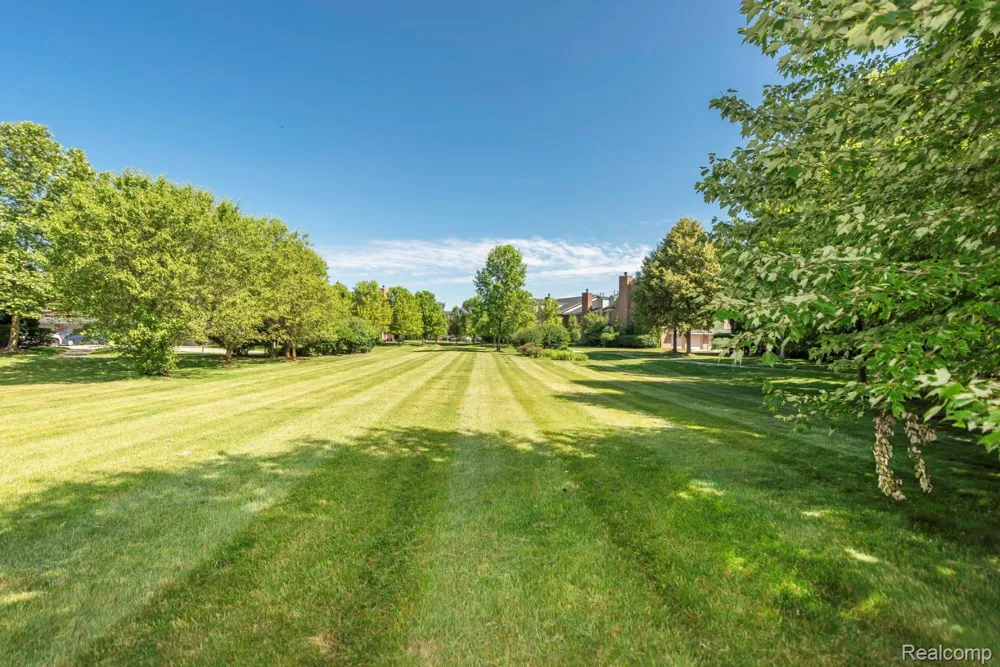 5738 Wellesley Lane Pittsfield Charter Township, MI 48197