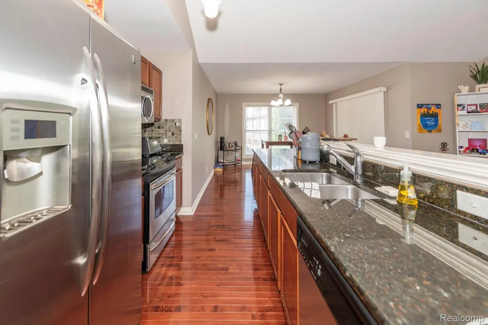 5738 Wellesley Lane Pittsfield Charter Township, MI 48197