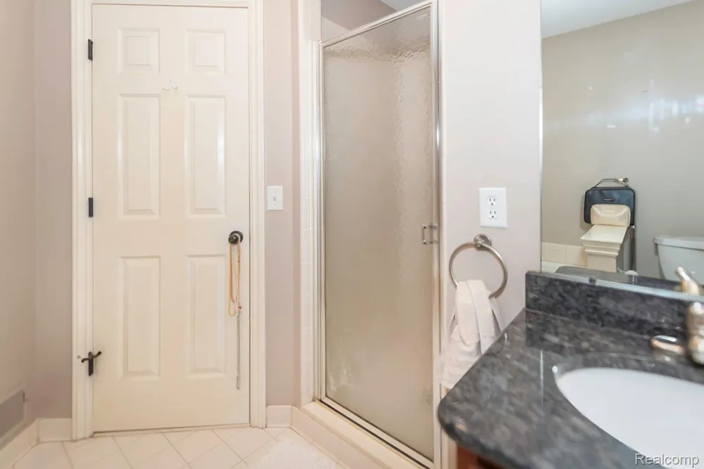 5738 Wellesley Lane Pittsfield Charter Township, MI 48197