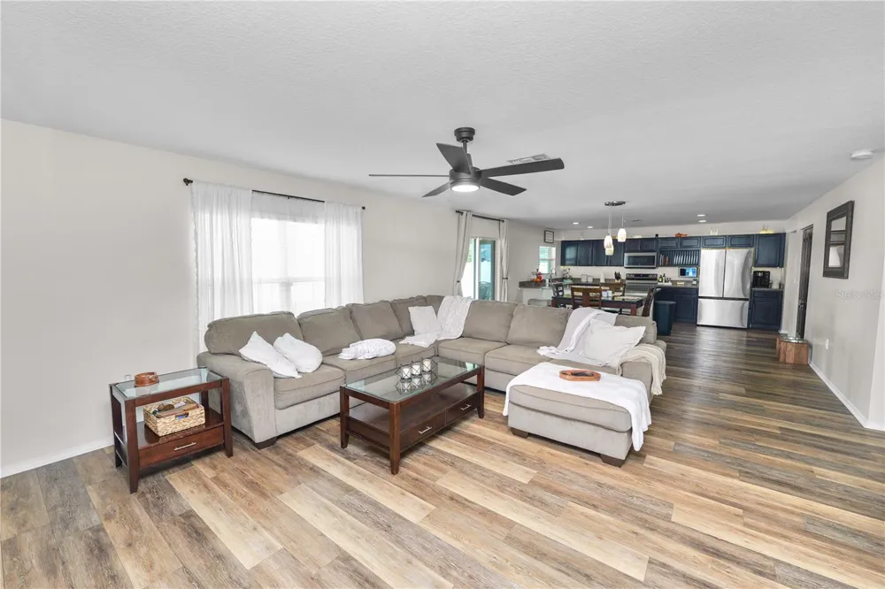 4188 FESTIVAL POINTE BOULEVARD Mulberry, FL 33860
