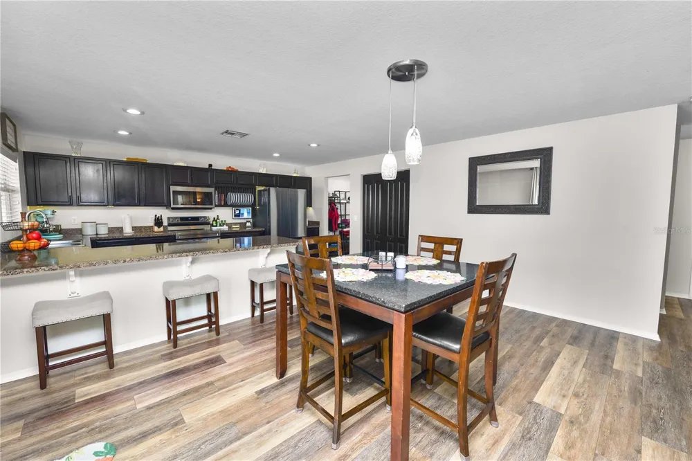 4188 FESTIVAL POINTE BOULEVARD Mulberry, FL 33860