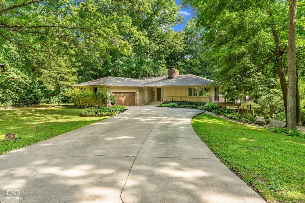 698 Forest Road Crawfordsville, IN 47933