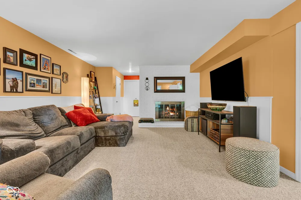 698 Forest Road Crawfordsville, IN 47933