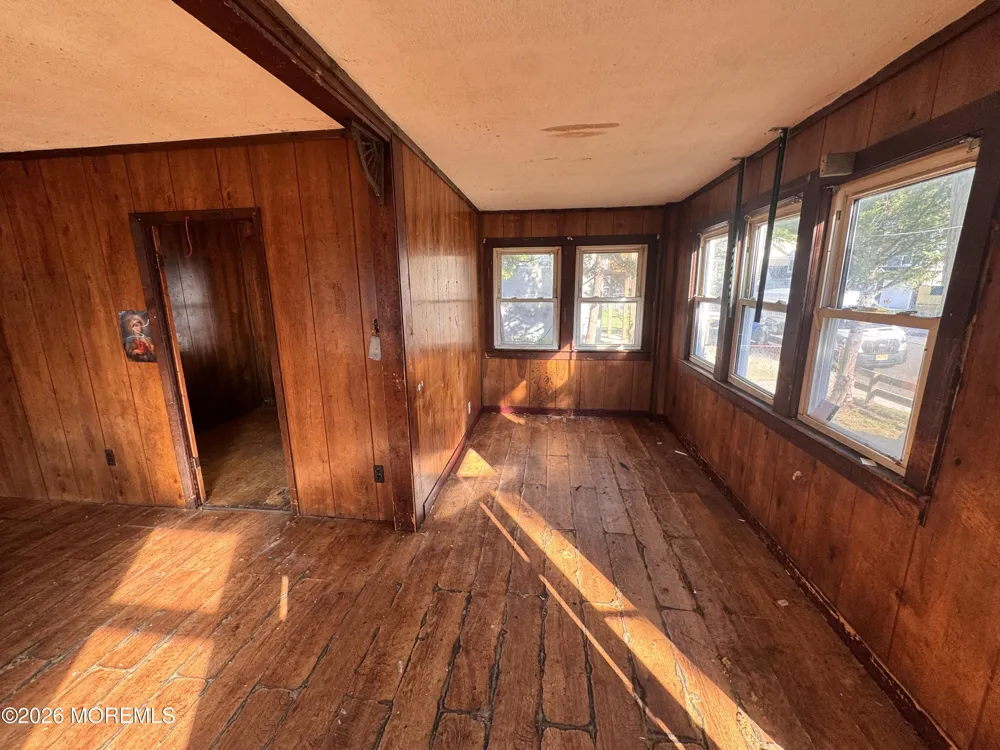 57 Lakewood Avenue Keansburg, NJ 07734