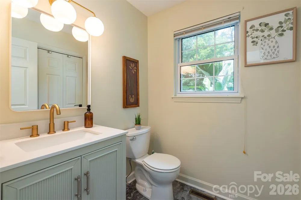 90 Pine Forest Drive Weaverville, NC 28787