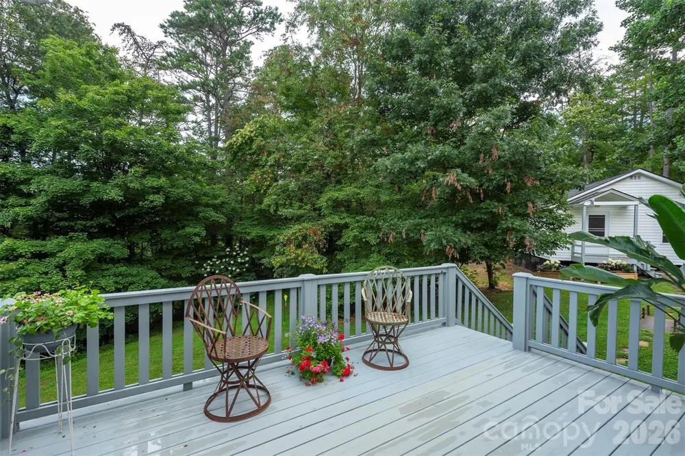90 Pine Forest Drive Weaverville, NC 28787