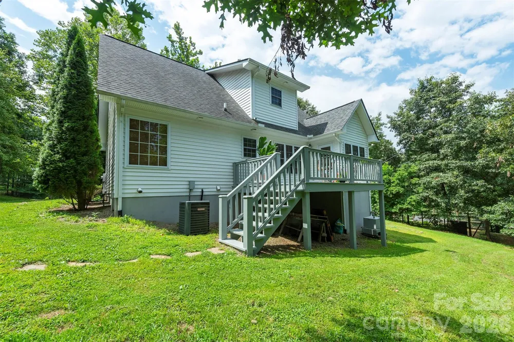 90 Pine Forest Drive Weaverville, NC 28787